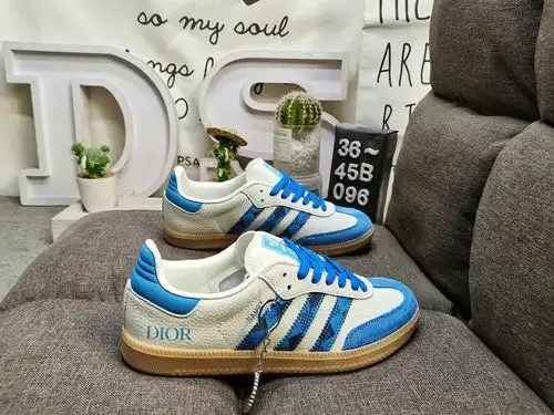 096DAdidas SAMBA OG XR0004 En los últimos años el clásico Originals original de producción de cuero 