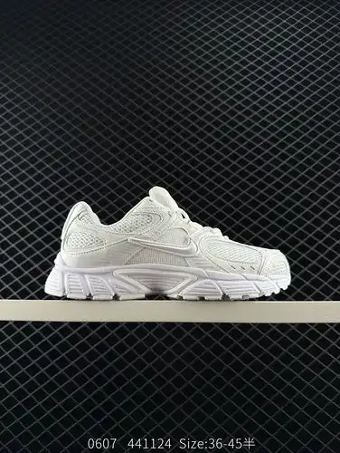 Nivel de empresa El Nike V5 RNR es un cómodo versátil antideslizante y duradero zapato casual de cor