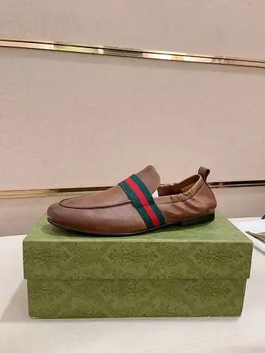 Gucci Mens Edición Código 0517B90 Talla 3844