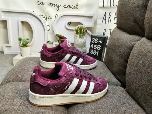 381Adidas Campus 00s JS2761 incorpora elementos de la cultura hiphop de Tokio creando la serie de la