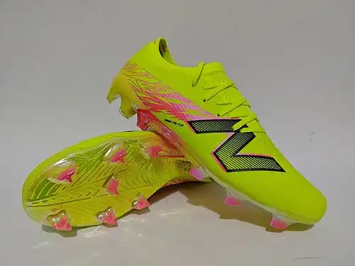 Llegada 3945 New Balance Furon V8 Elite FG 3945