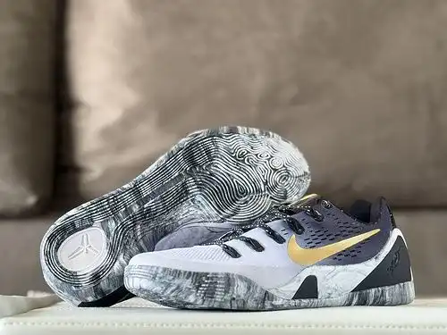Kobe 9ª generación GiGi
