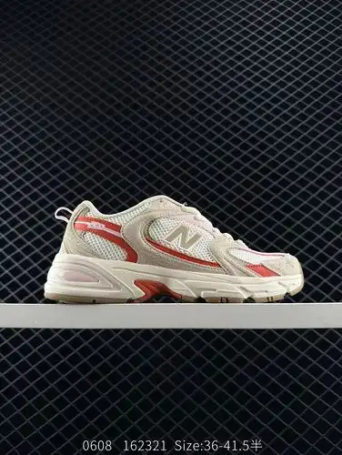 Los zapatos de carrera retro NB530 New Balance 530 son de hecho uno de los estilos clásicos de NB Ho
