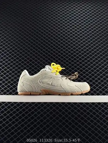 MiuMiu x New Balance colaboración popular marca italiana de lujoMiu Miu colaboración alta clásica re