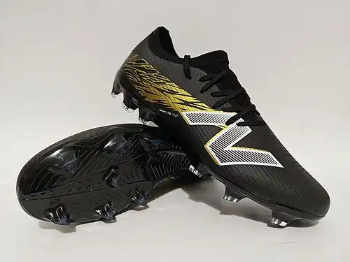 Llegada 3945 New Balance Furon V8 Elite FG 3945