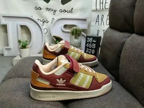 329D Adidas Originals Forum Cl Lowtop Versátiles versátiles de moda casual de moda basado en la apar
