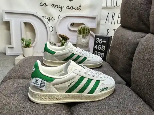 096D Adidas Gazelle Indoor XD 6188102 zapatillas de mesa bajas y livianas informales de la capa supe