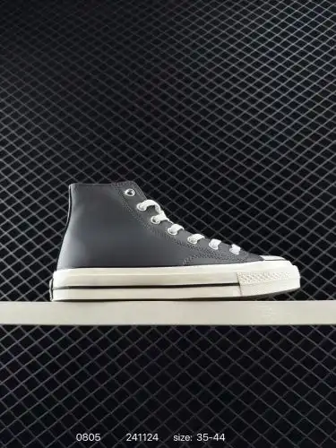 Deconstrucción de clásicos y la creación de nuevos estilos Converse Chuck Plus Combina el diseño clá
