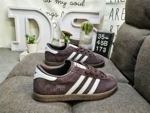 173d adidas Stadt clásico de gamuza Los zapatos deportivos delgados de la suela quotttoequot cuero y