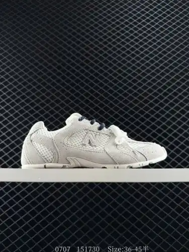 MIUMIU X New Balance 530 SL Series NB New Balance Lowtop Classic Retro informal Sports Togging Shoes
