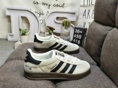 418d Adidas Gazelle Indoor DM SC9207724 Zapatillas de mesa bajas y livianas informales.
