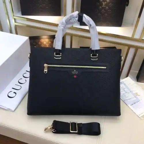 GUCCI briefcase, Guqi men's bag, Guqi crossbody bag, imported top-grade original leather, high-end d