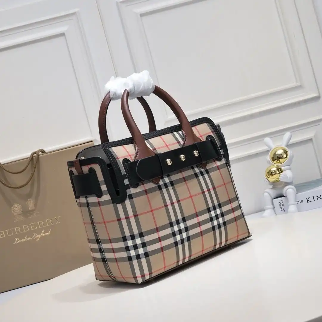 KK02750  (2).webp