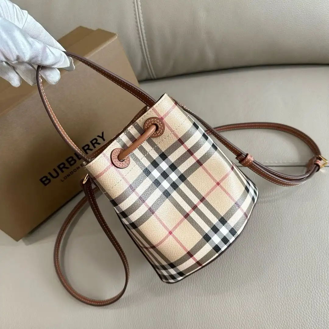 KK04850 (7).webp