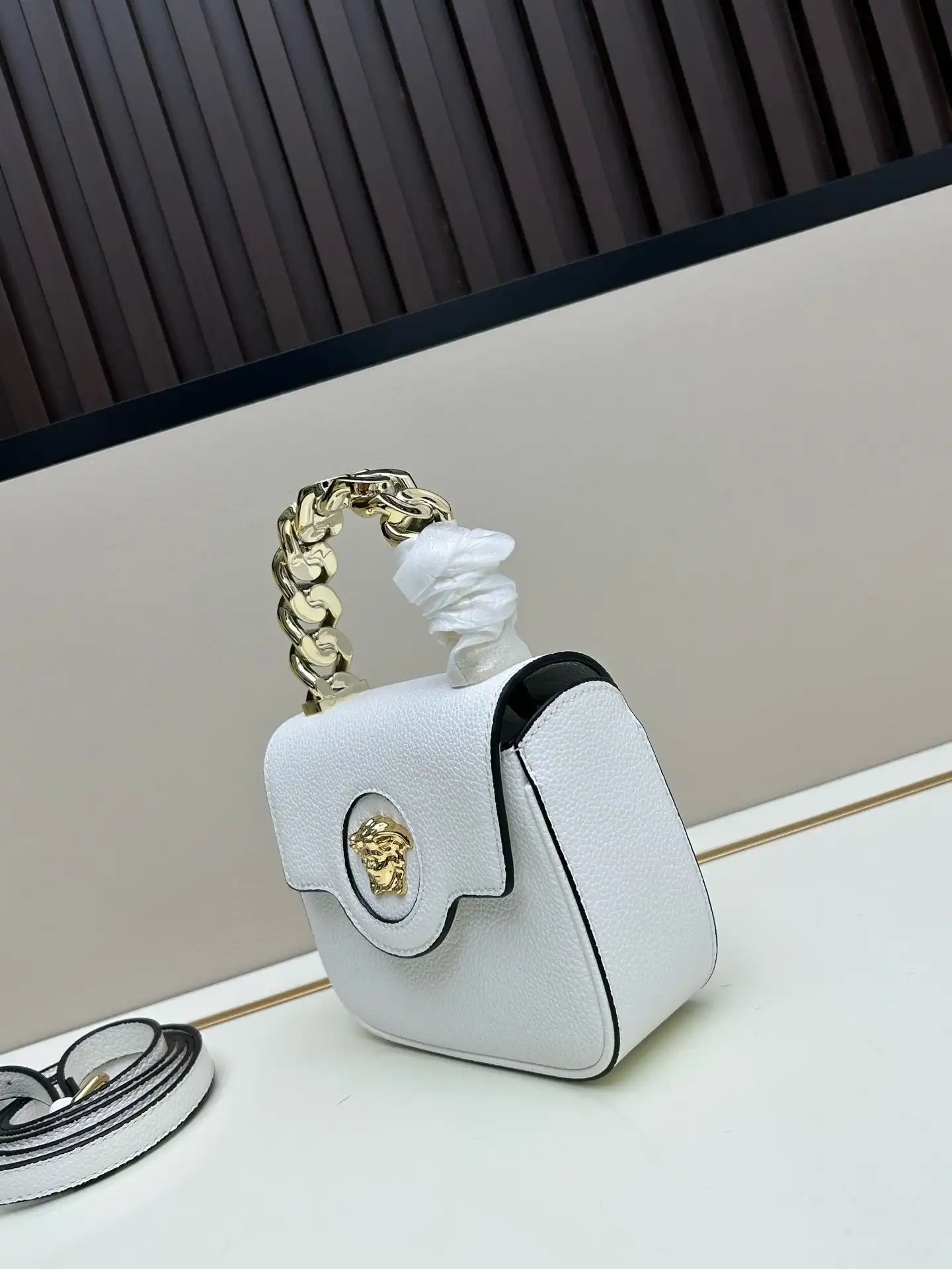 KK02650  (2).webp