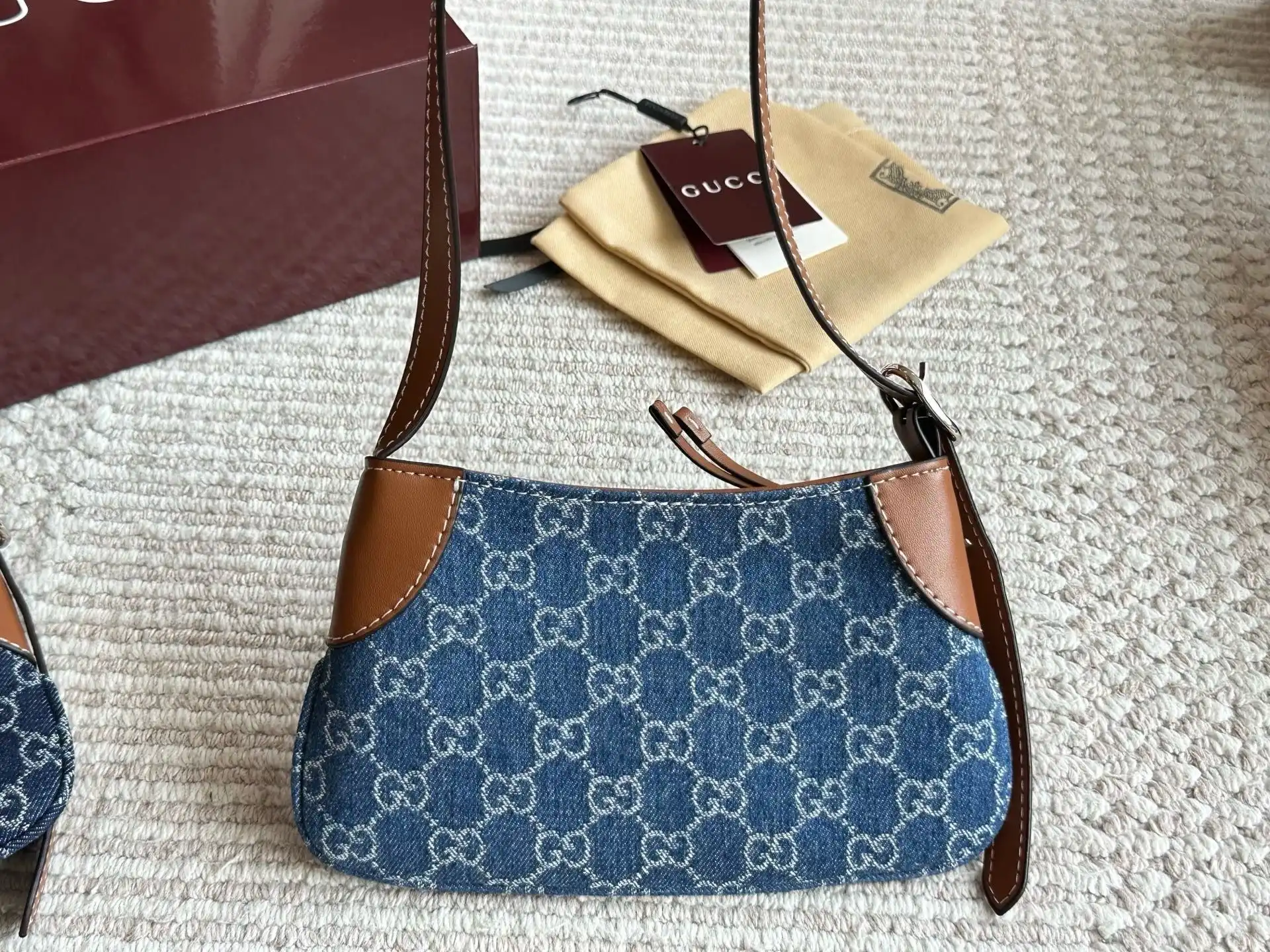 C2301150 (3).webp