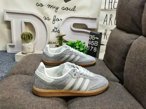 178DAdidas SAMBA OG KI6265 The classic Originals original fur layer made in recent years, slender sh