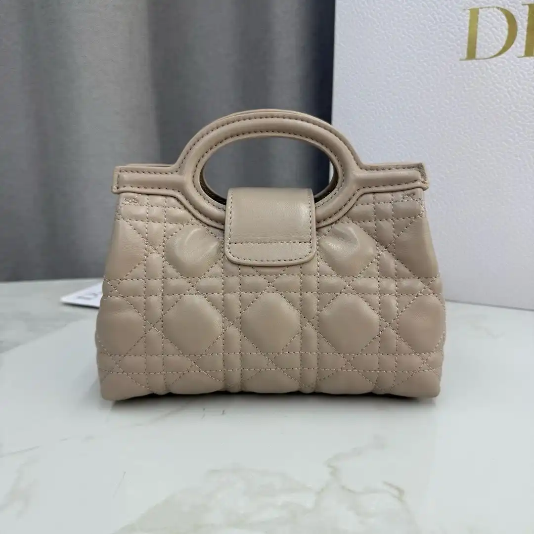 KK05450  (3).webp