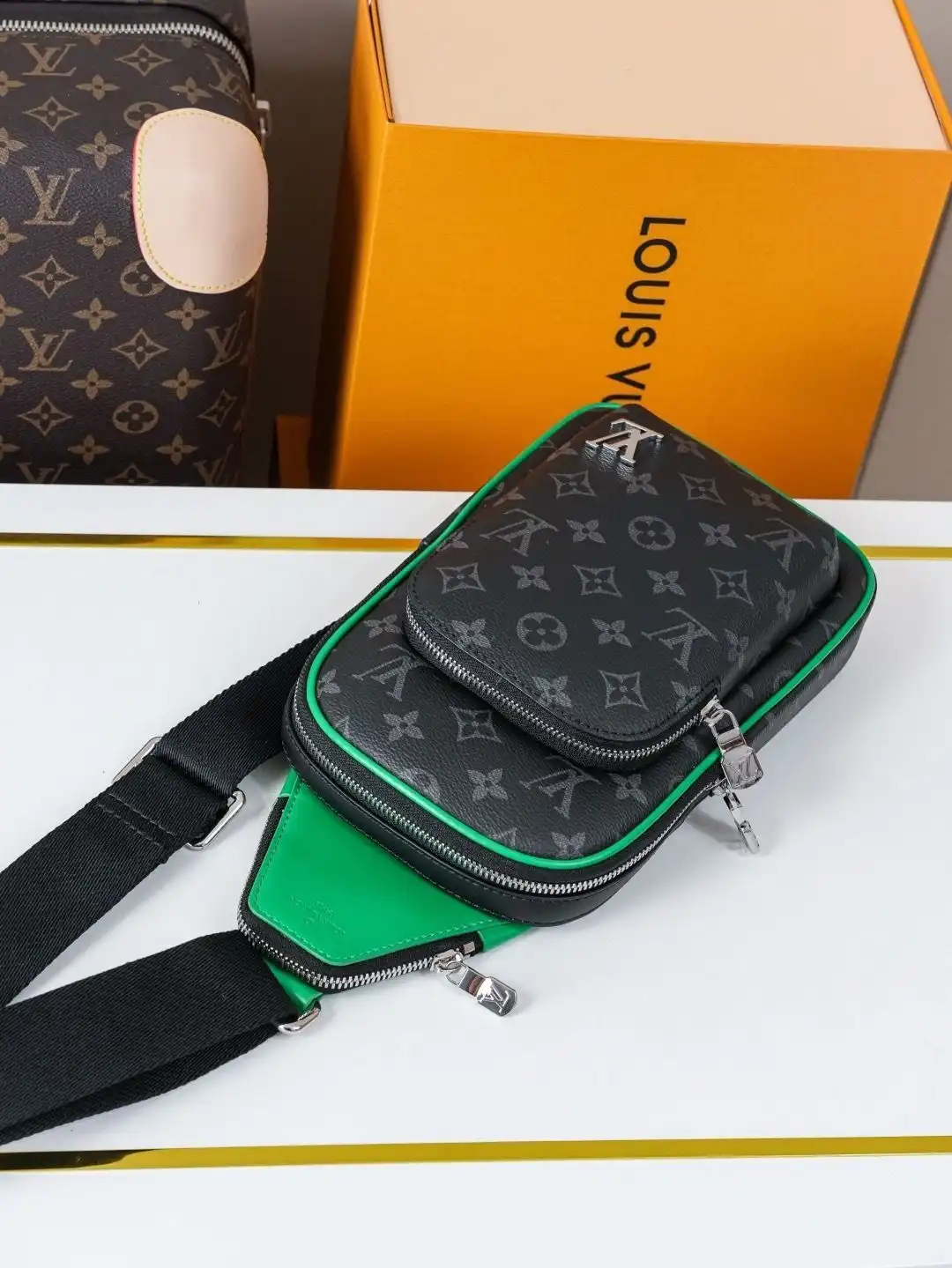 KK04050 (3).webp