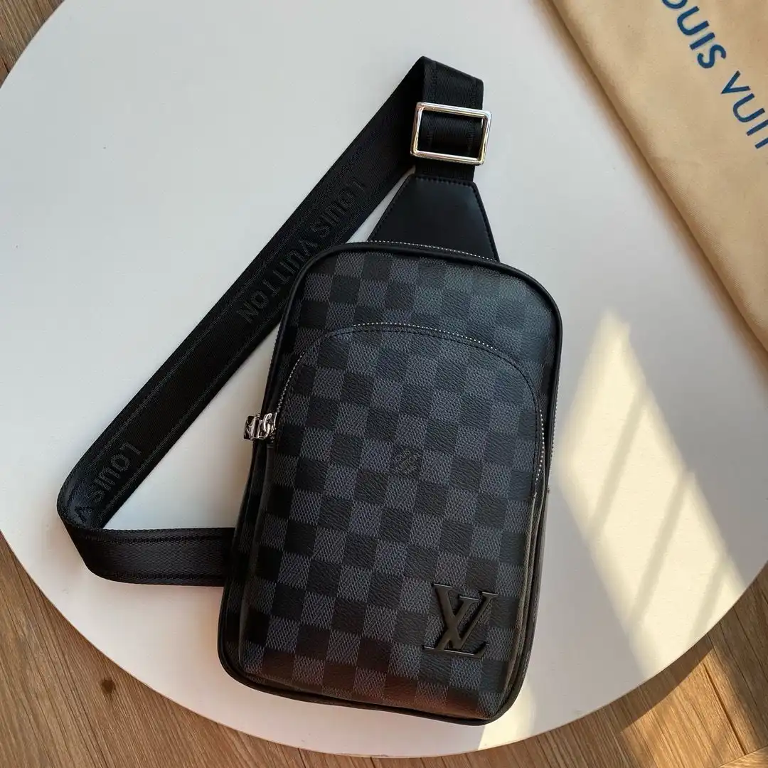 KK02450  (7).webp