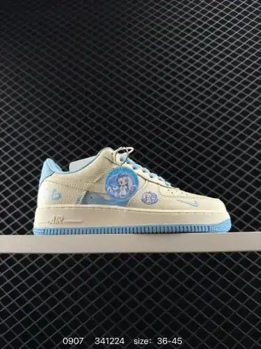 NIKE AIR FORCE 1'07 LV8 original last cardboard creates a pure low-gross air force style, focusing o