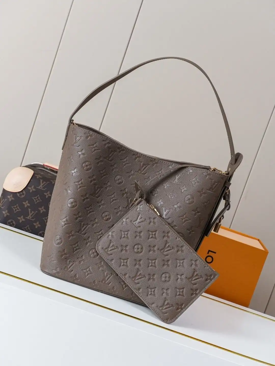KK04250 (3).webp