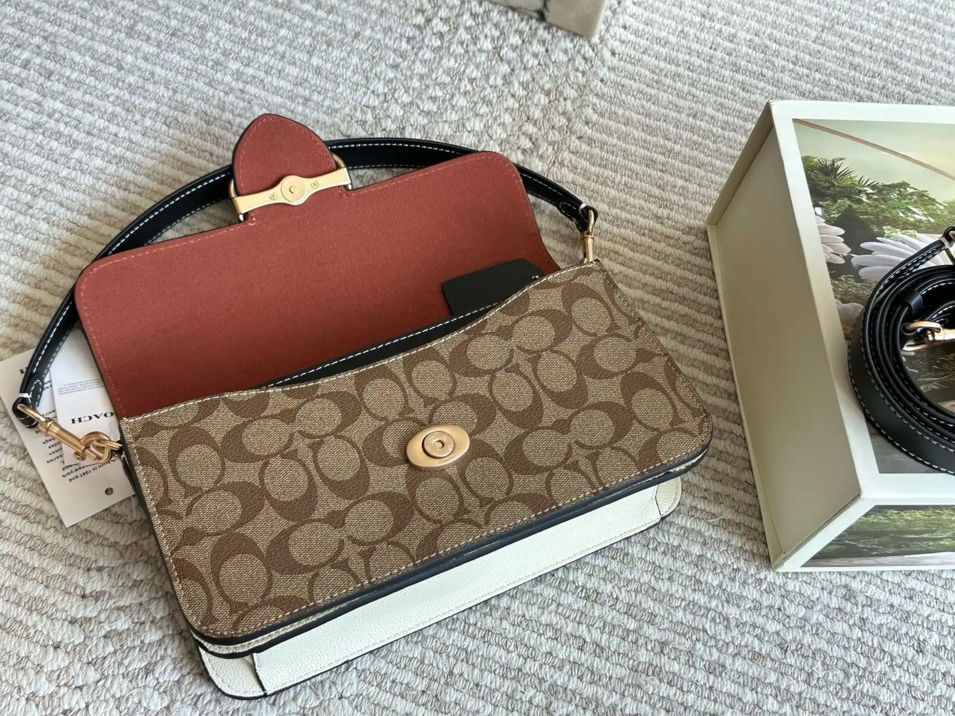 C2301450 (10).webp