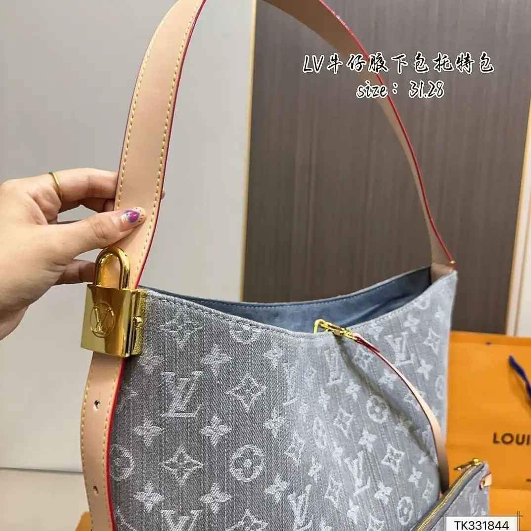 C2301450 (9).webp