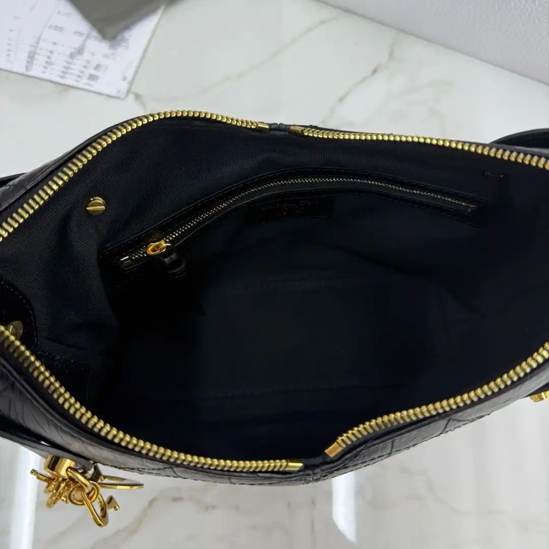 KK06050  (7).webp