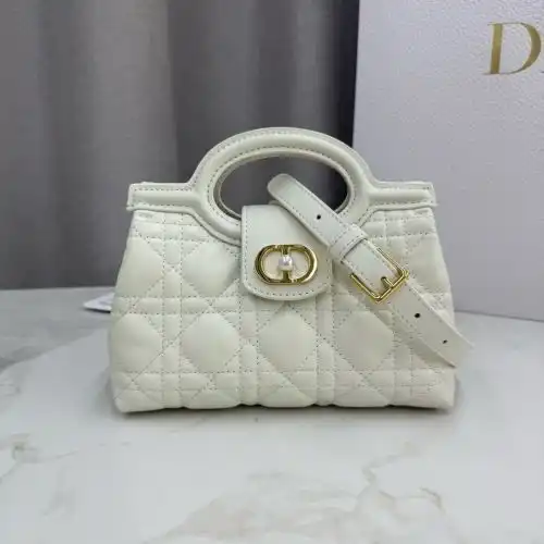 DIOR handbag Dio women's bag Dio crossbody bag uses imported top-grade original leather High-end dup