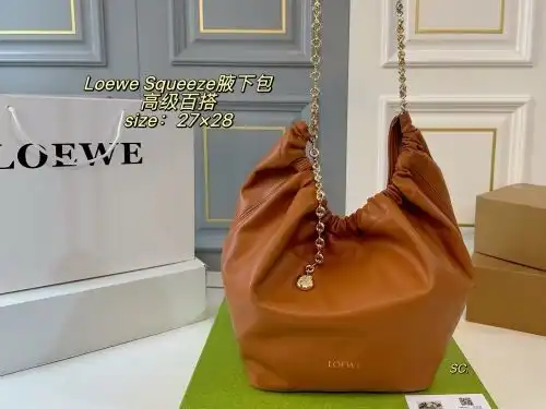 LOEWE chain bag Roywei women's bag Roywei crossbody bag adopts imported original cowhide high-end qu