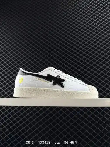 Produced by major manufacturers Atmos x BAPE x adidas originals Superstar Originals developed origin