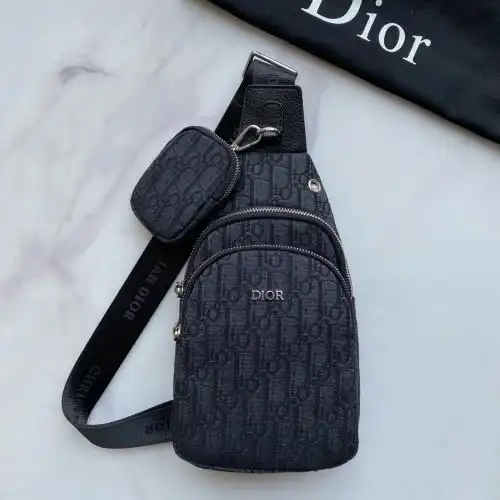 DIOR breast bag Dior men's bag Dior crossbody bag uses imported original cowhide high-end quality De