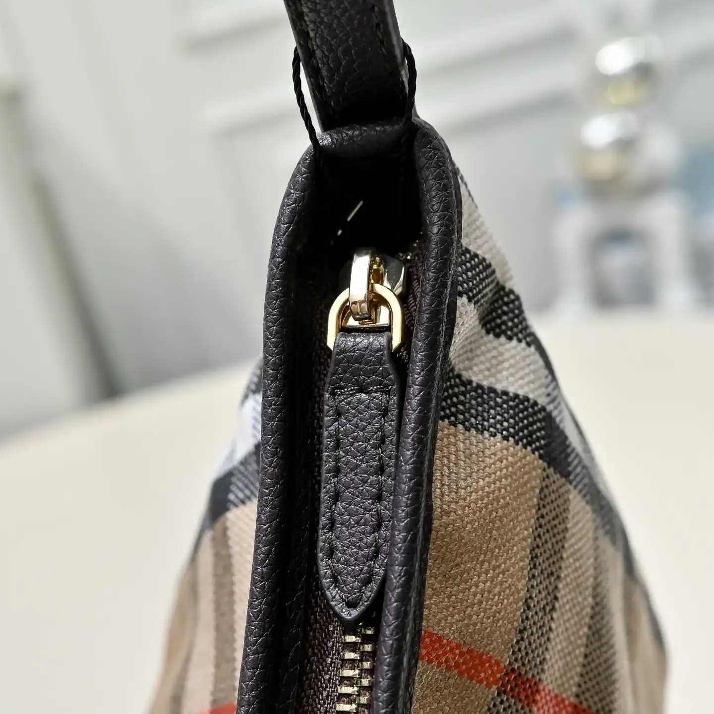 KK02250 (5).webp