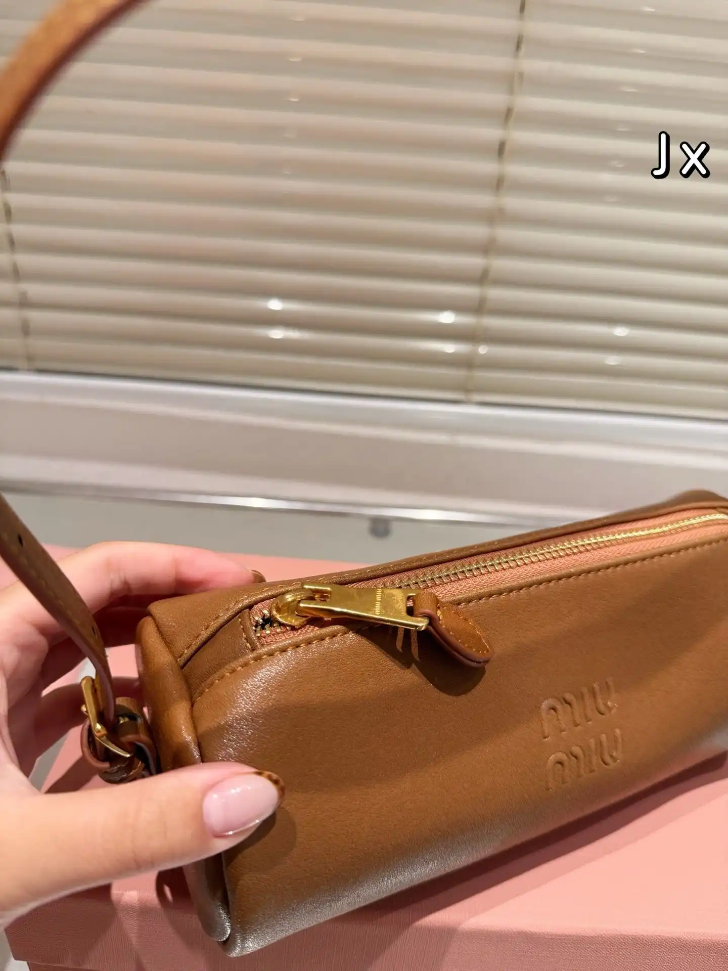 C2301350 (4).webp