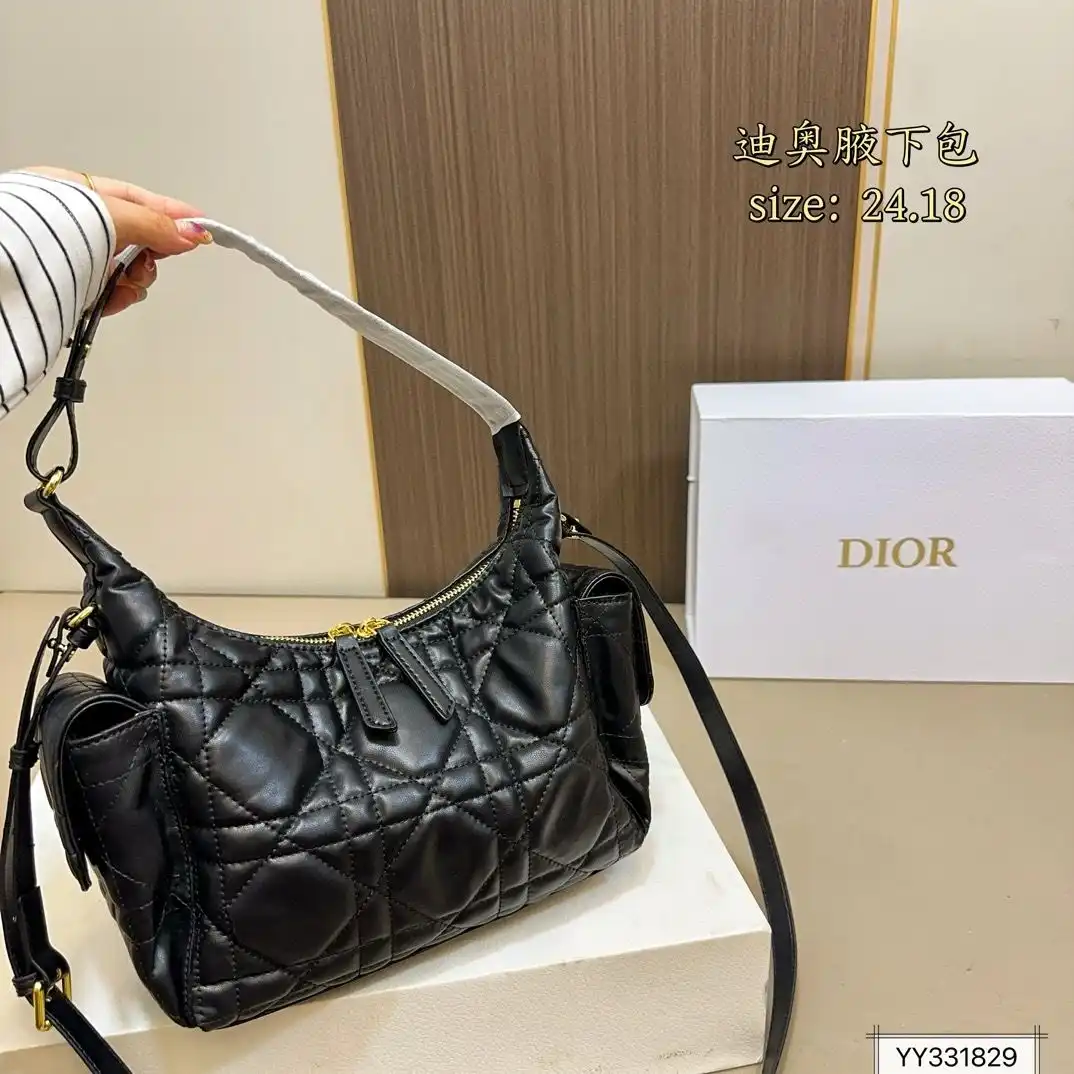 C2301300 (4).webp