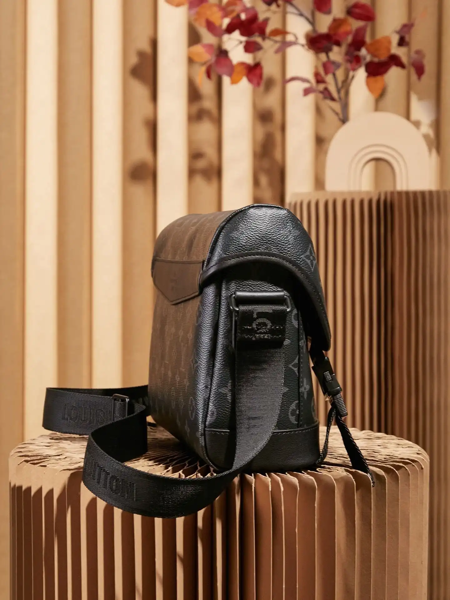 KK03750 (5).webp