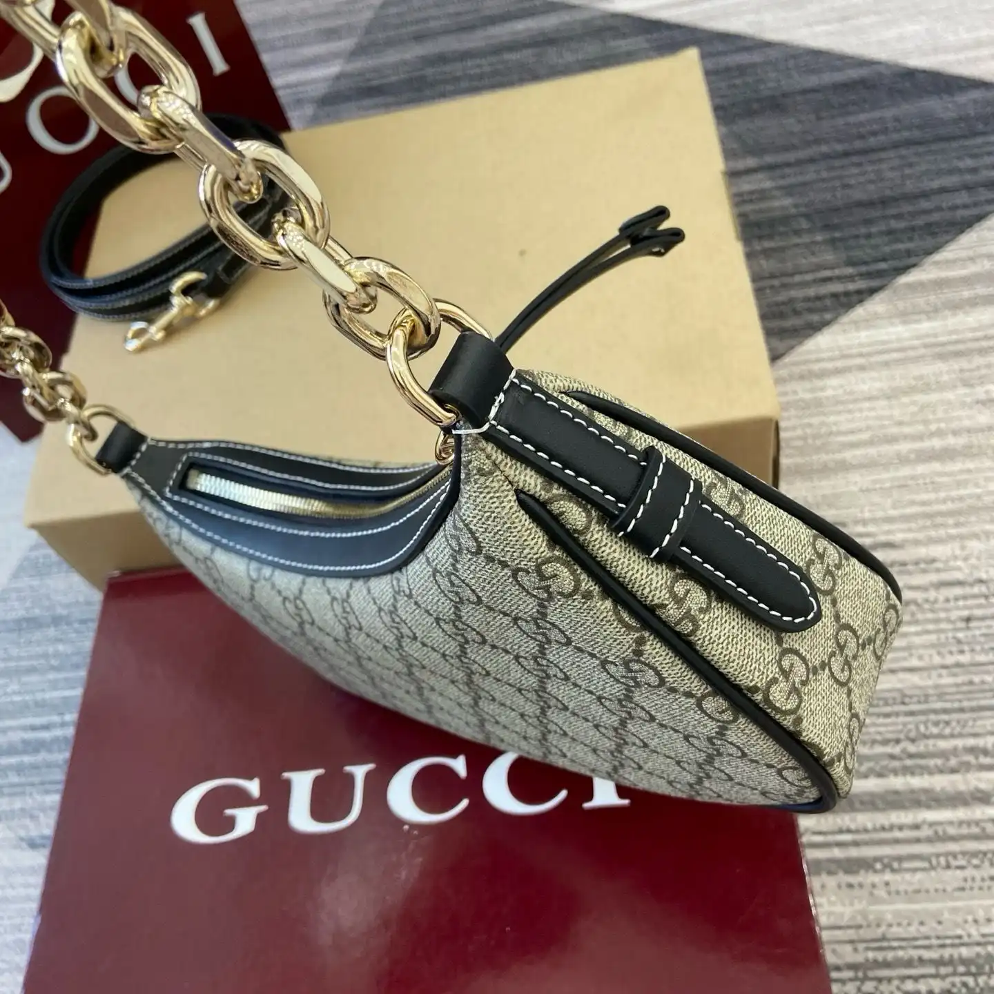 KK04250 (7).webp