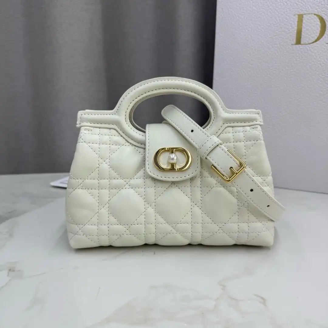 KK05450  (1).webp