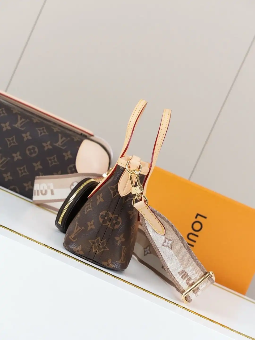 KK03650  (2).webp