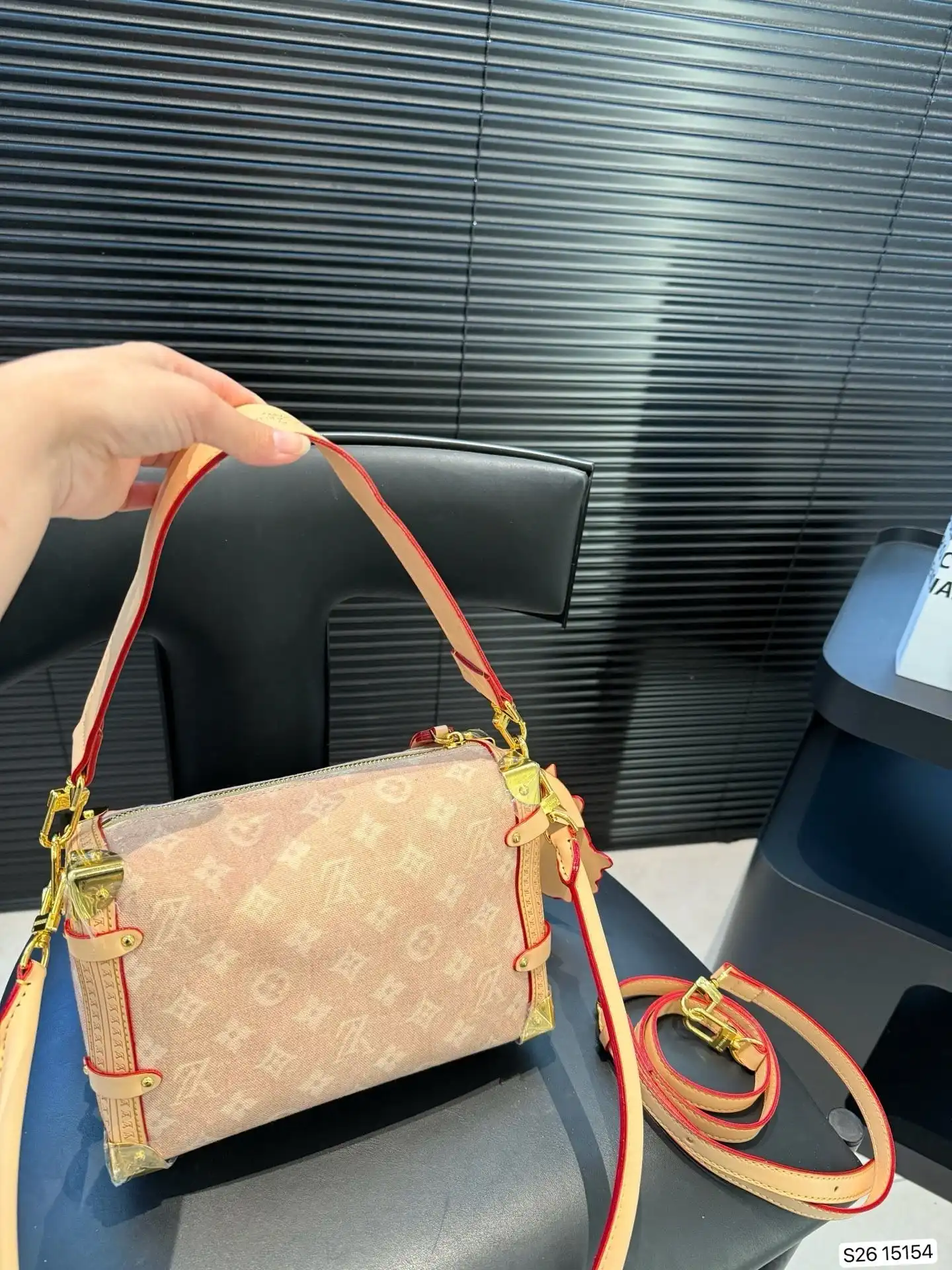 C2301650 (5).webp