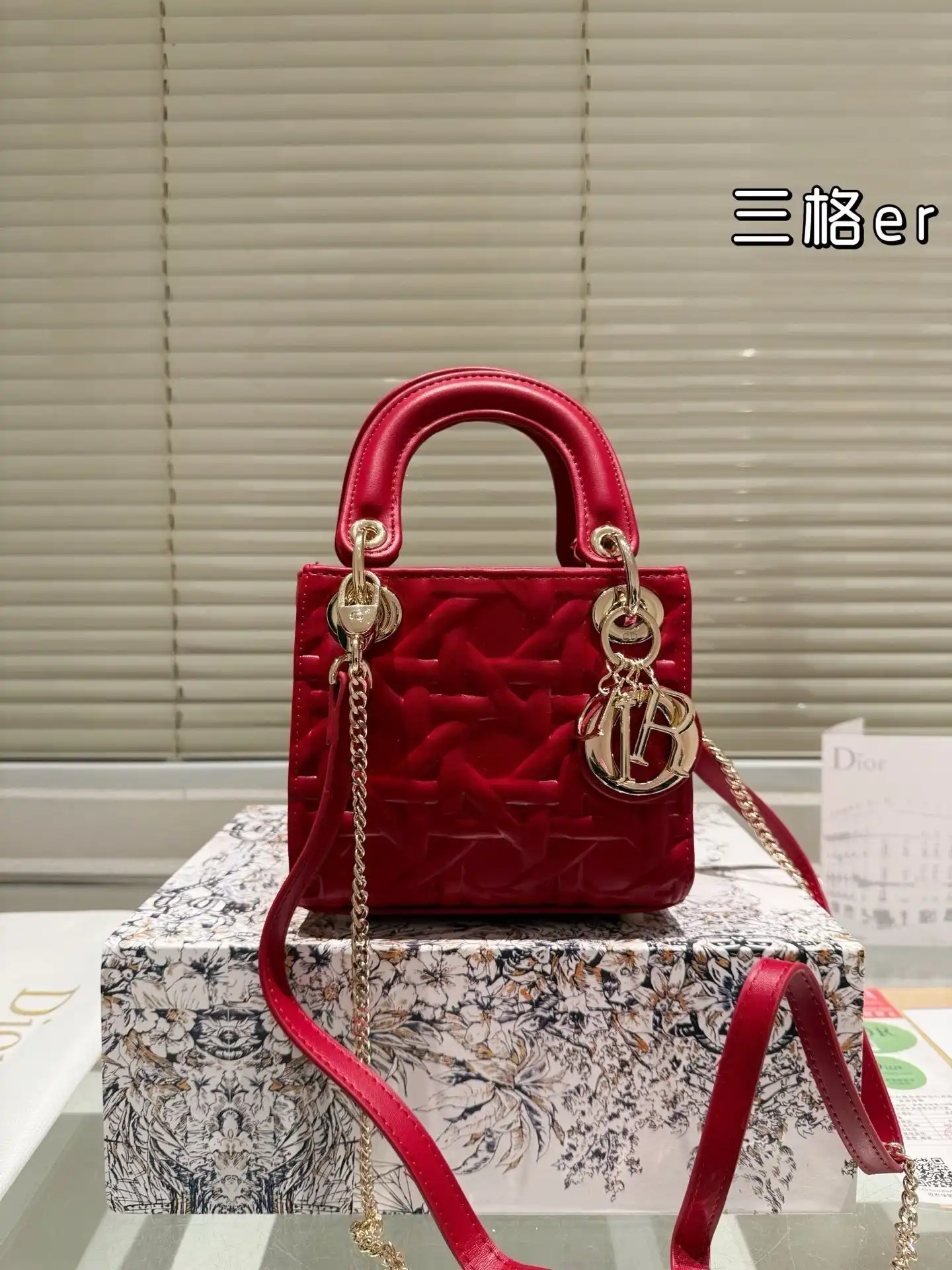 C2301500 (1).webp