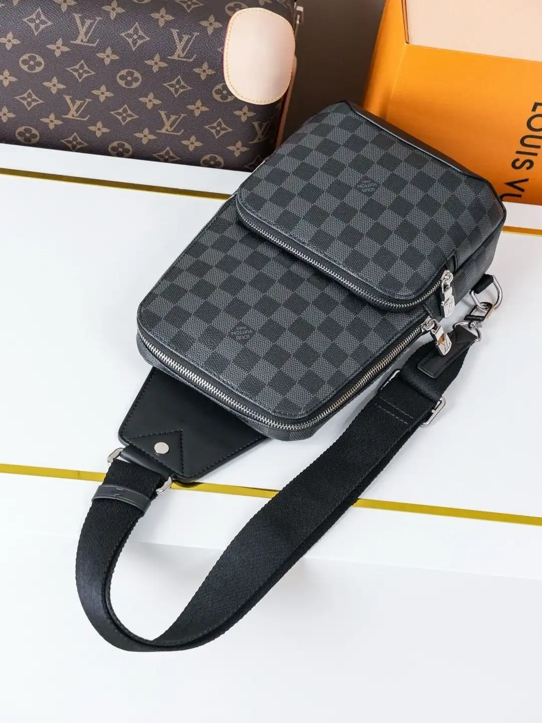 KK03350  (5).webp
