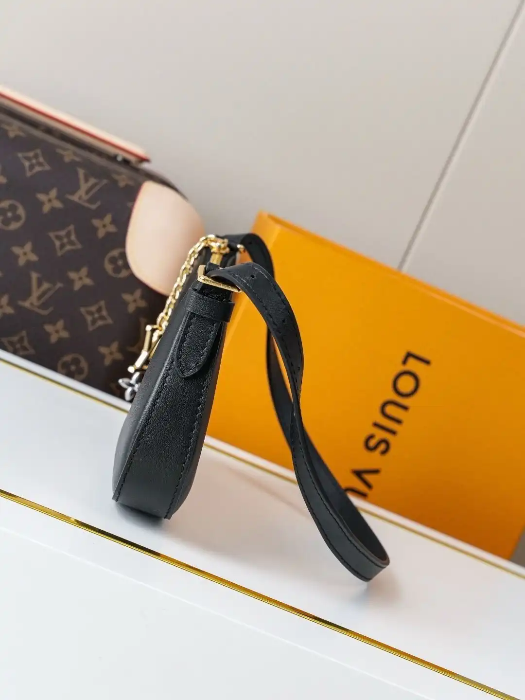 KK03650  (2).webp