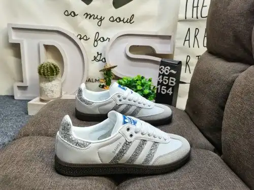 154DAdidas SAMBA OG KL6265 The classic Originals original fur layer made from recent years, slender 