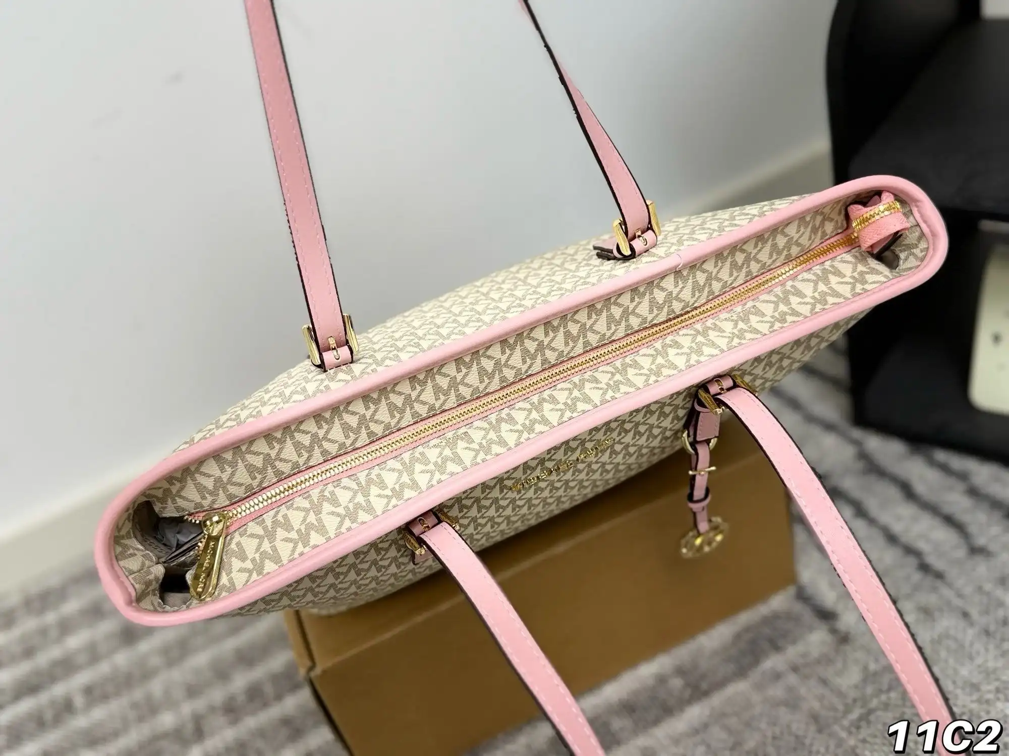 C2301100 (6).webp