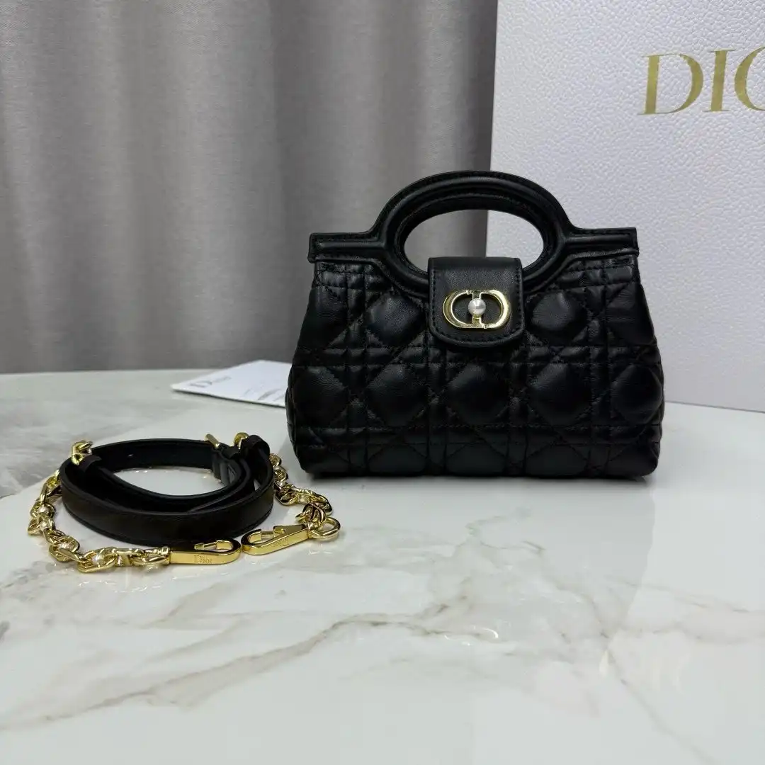 KK05450  (4).webp