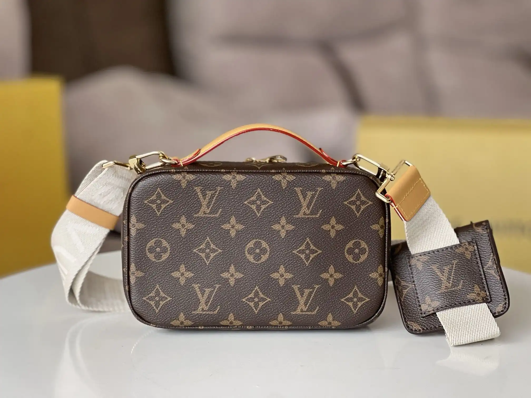 KK03850 (3).webp