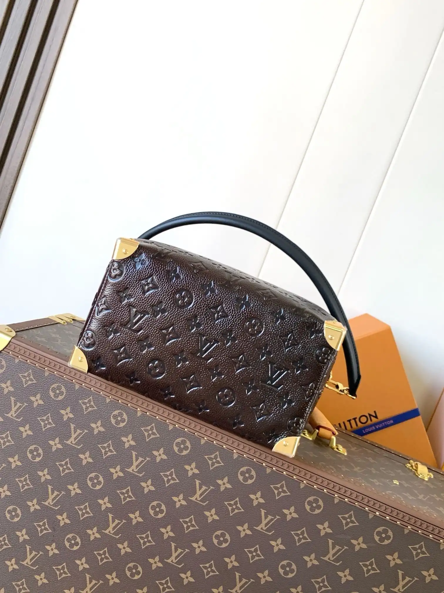 KK05050 (4).webp
