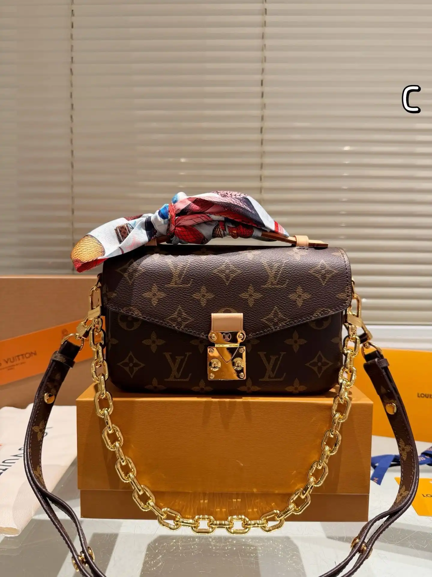C2302450 (1).webp